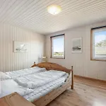 3 Bedroom Gorgeous In Hvide Sande Bjerregård